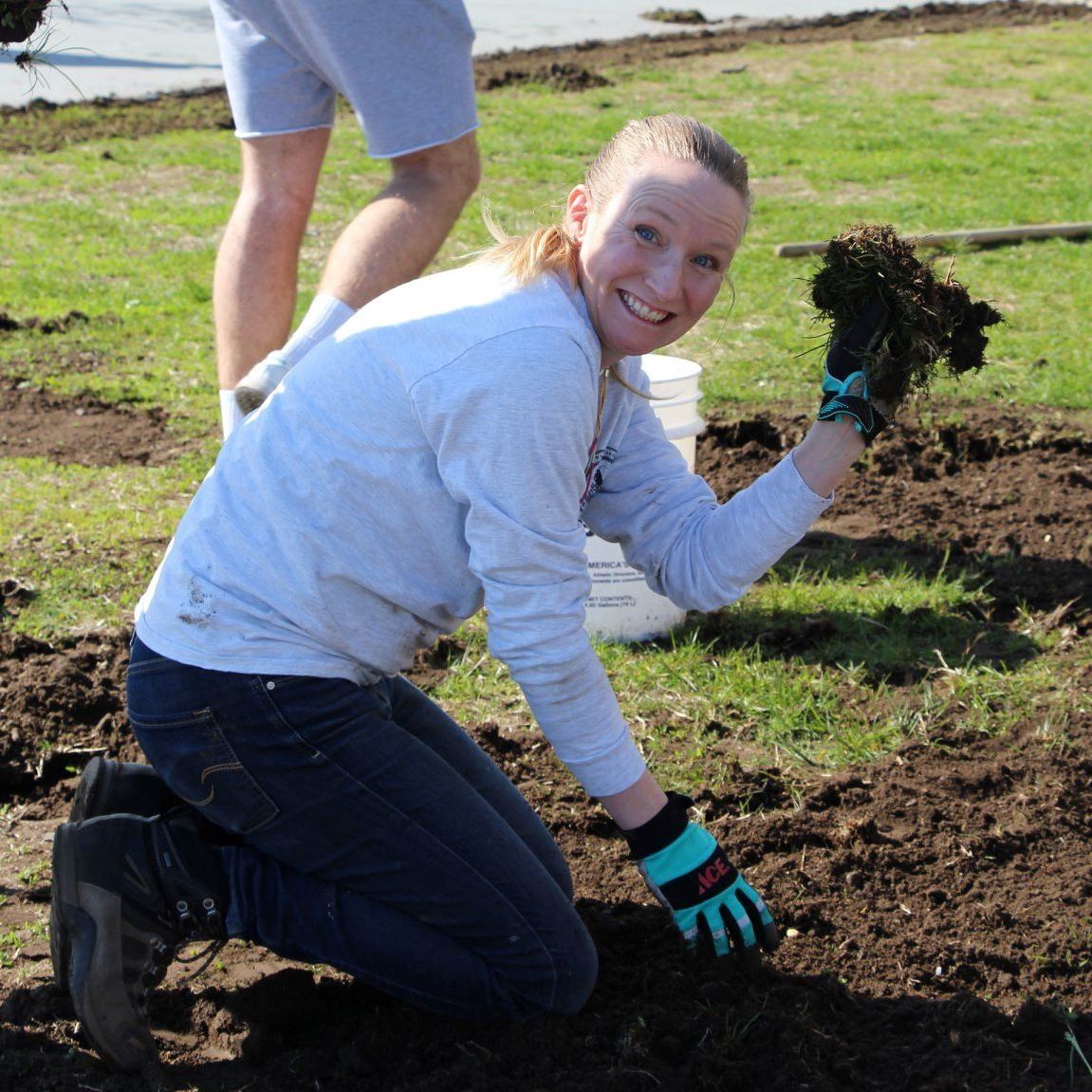 2019-05-18 School Dig Day Melissa
